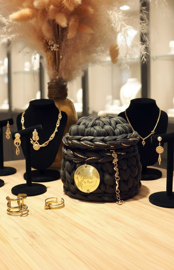 🧺 Petit panier à bijoux kaki et doré